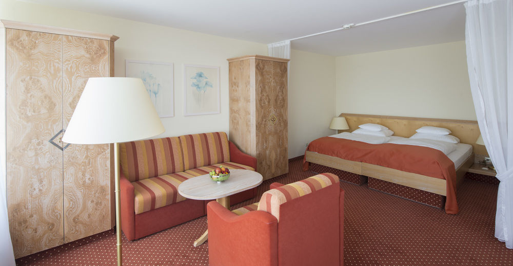 Dekra Congresshotel Wart Altensteig Extérieur photo